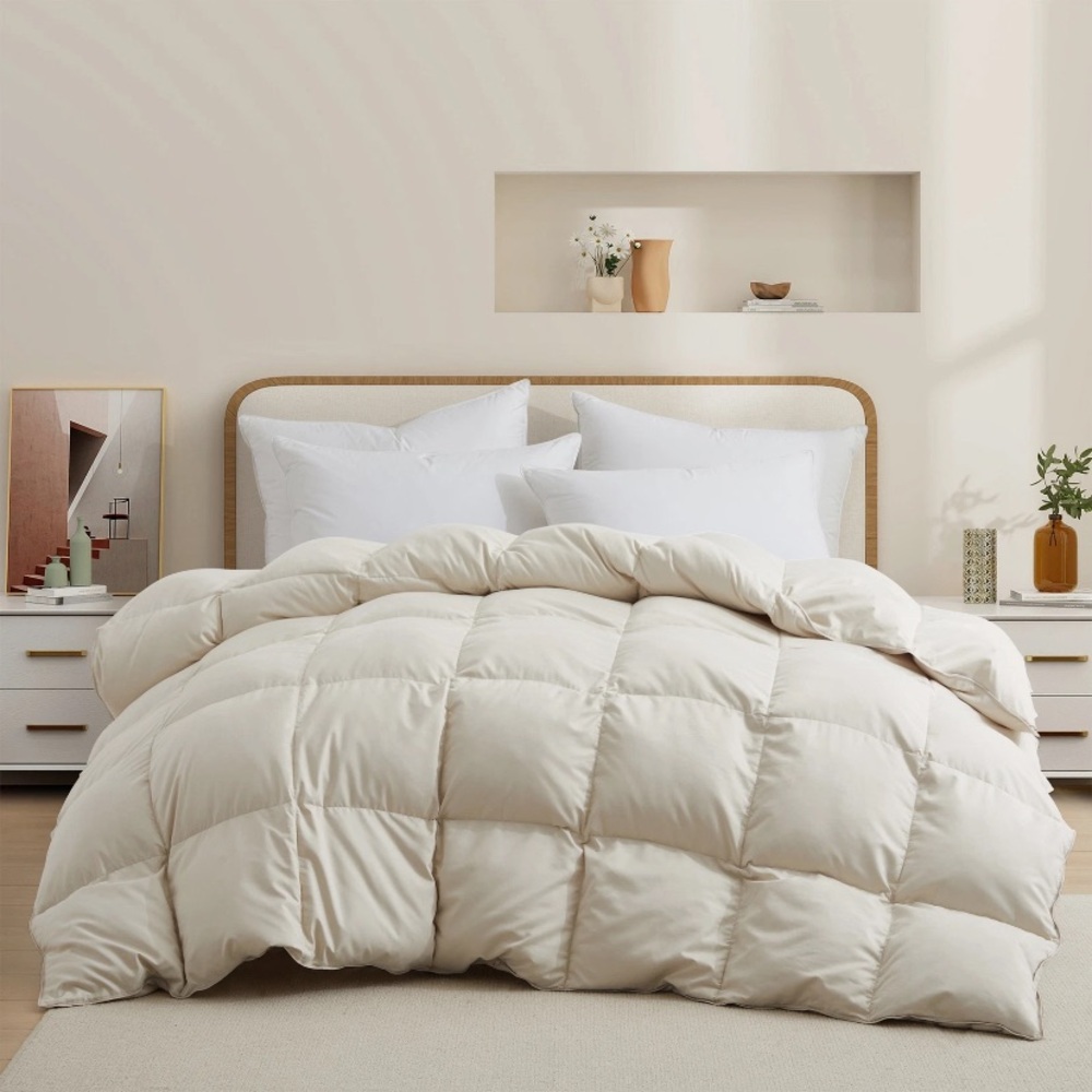 NeLUXURIOUS Siberian DOWN Comforter,1200 Thread Count Down-Proof Cotton 68 X 90”